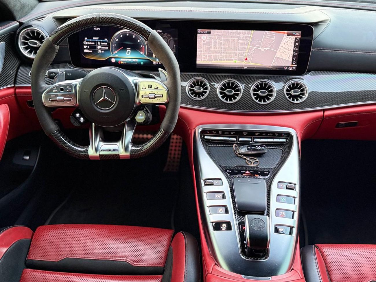 مرسيدس بنز GT 63 S 