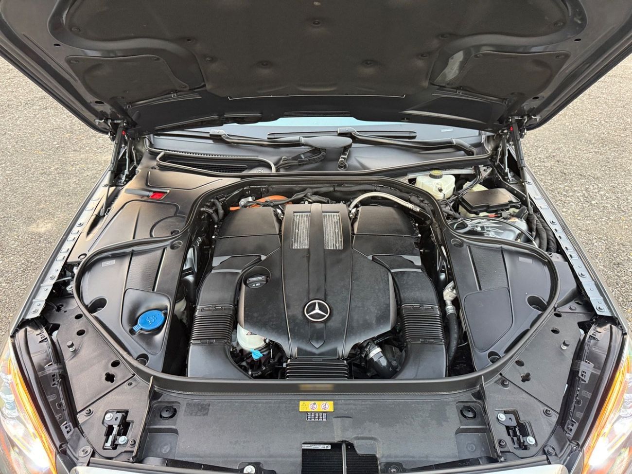 مرسيدس بنز S 550 