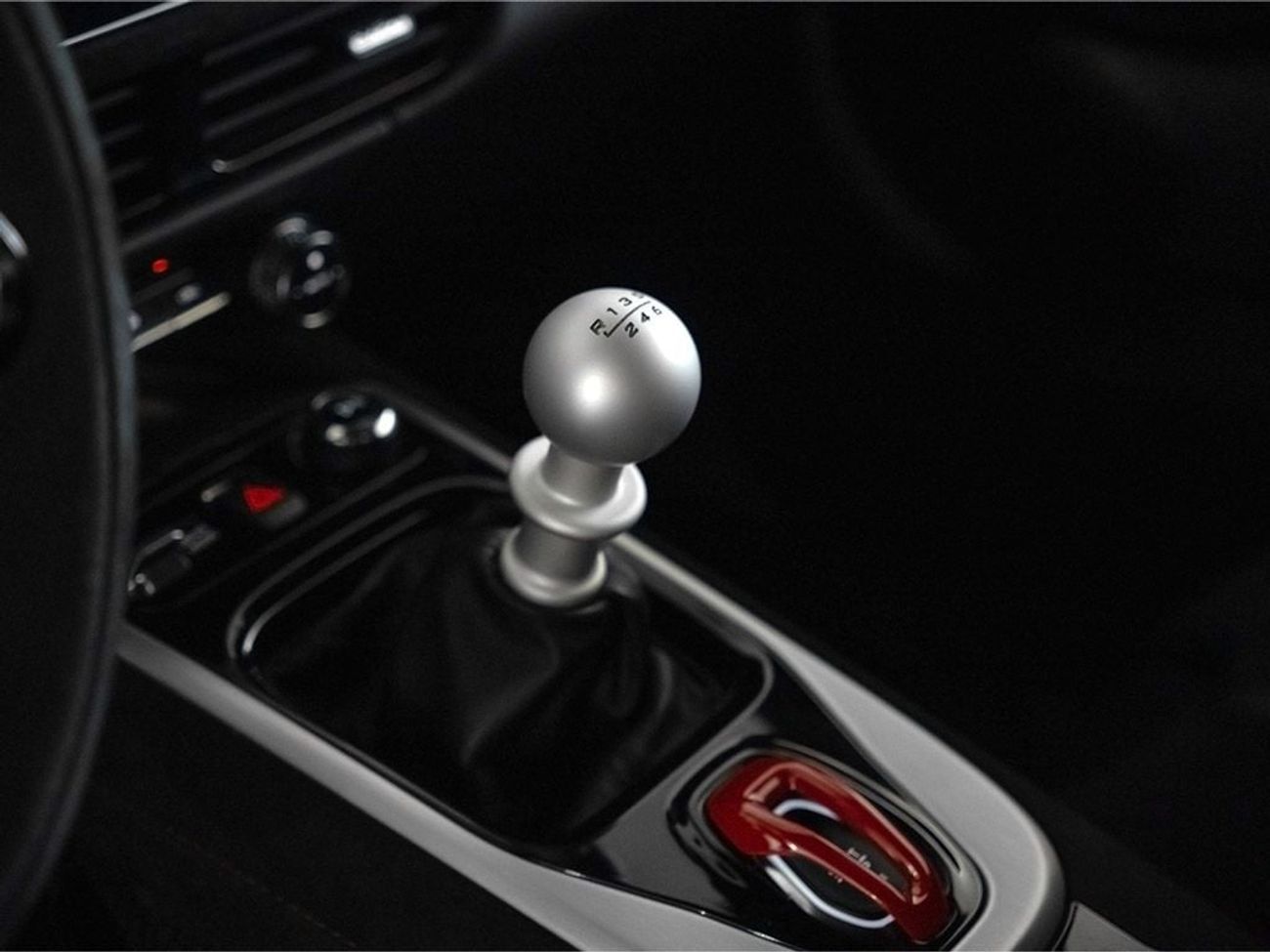 لوتس أميرة 1st Edition / Manual / Lotus Warranty