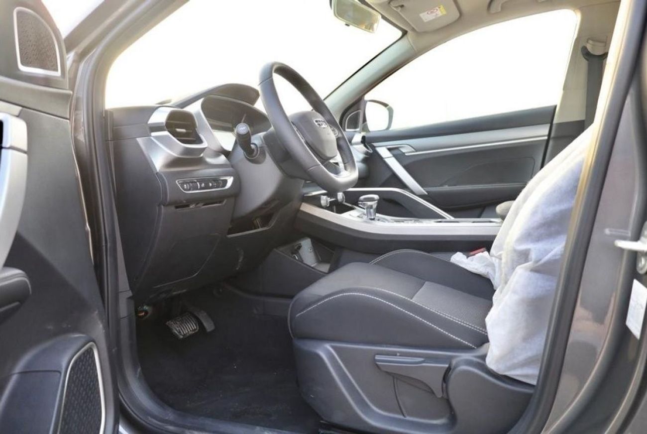 Geely Coolray GEELY_COOLRAY_2023_1.5L_RED_GRAY