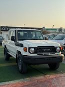 Toyota Land Cruiser Toyota Land Cruiser LC79 D/C 4.2 Engine With DIFF Lock