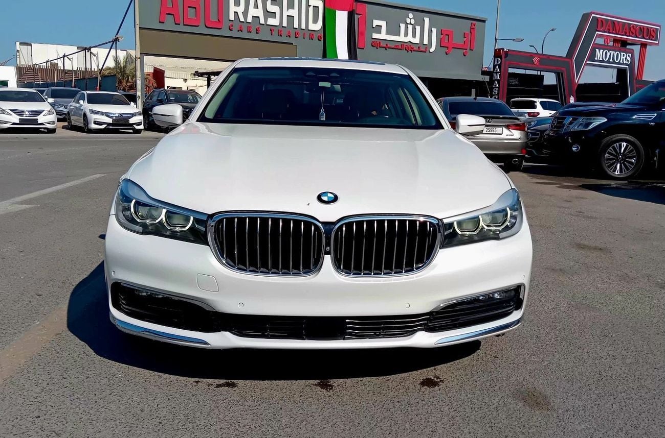 BMW 740i 