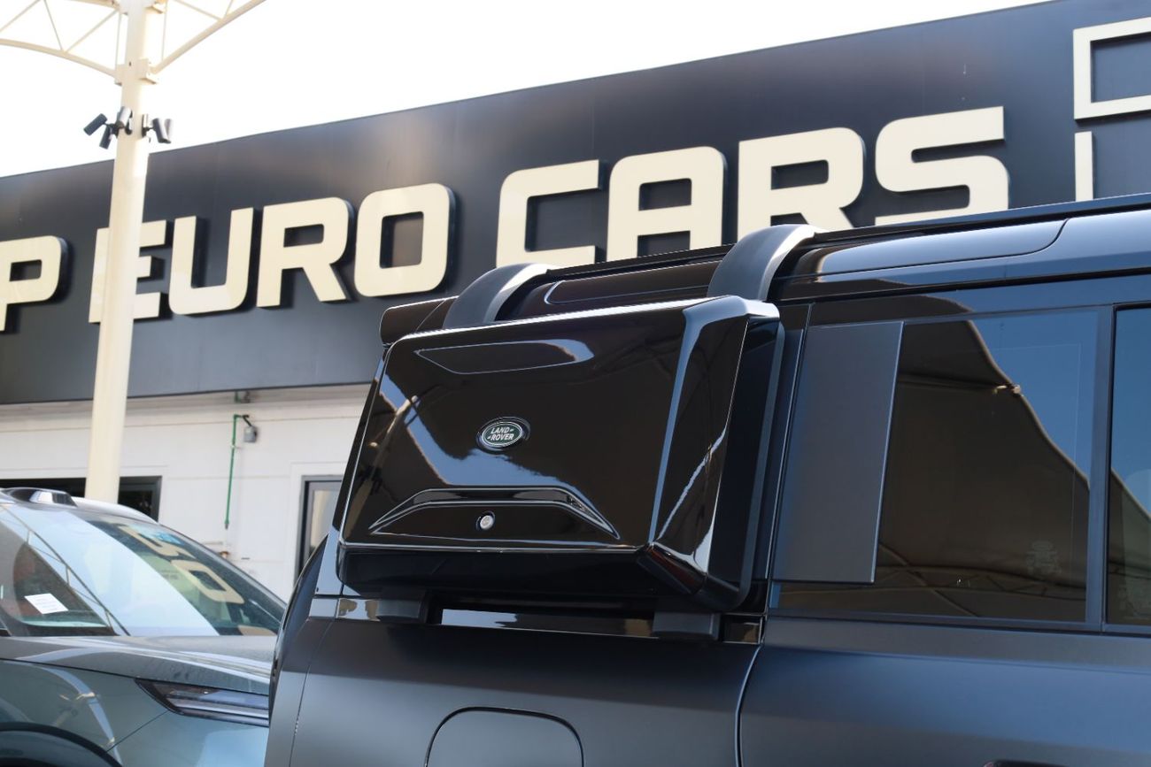 لاند روفر ديفندر 110 X P525 5.0L