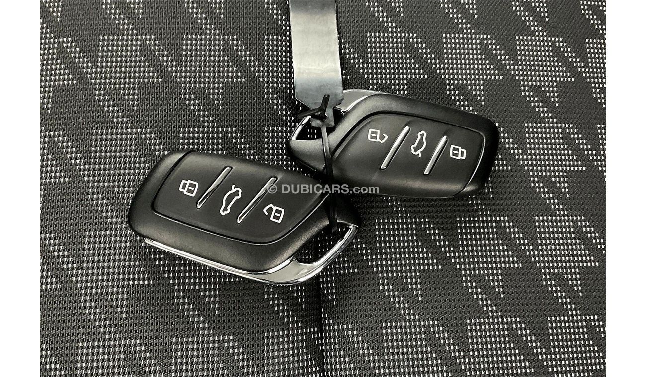 MG ZS Standard