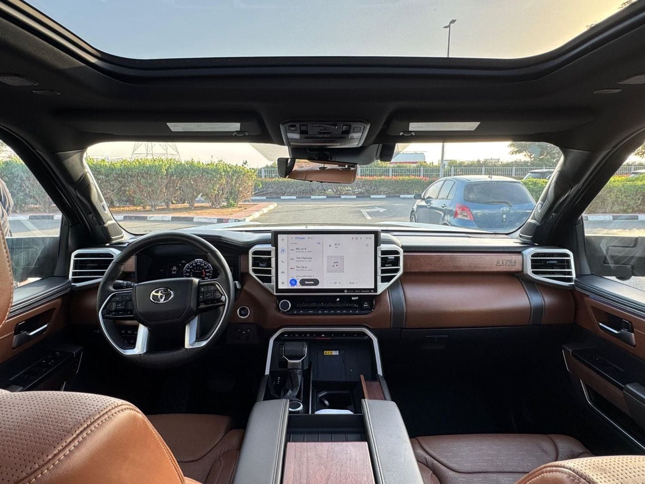 Toyota Tundra 1974 edition platinum