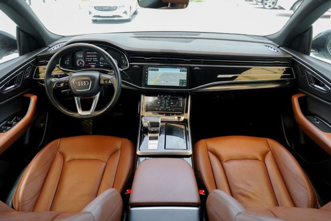 أودي Q8 55 TFSI quattro S-لاين