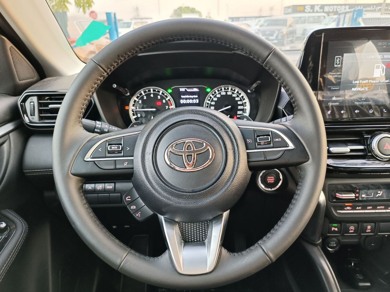 تويوتا أوربان كروزر GLX, 1.5L V4, FULL OPTION, DOUBLE TONE (CODE #  GLX)