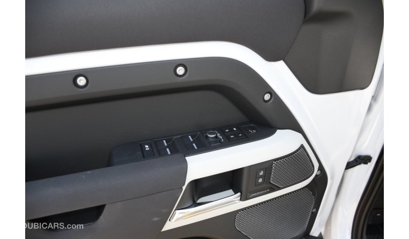 Land Rover Defender 2023 Defender 3.0L V6 HSE 400PS