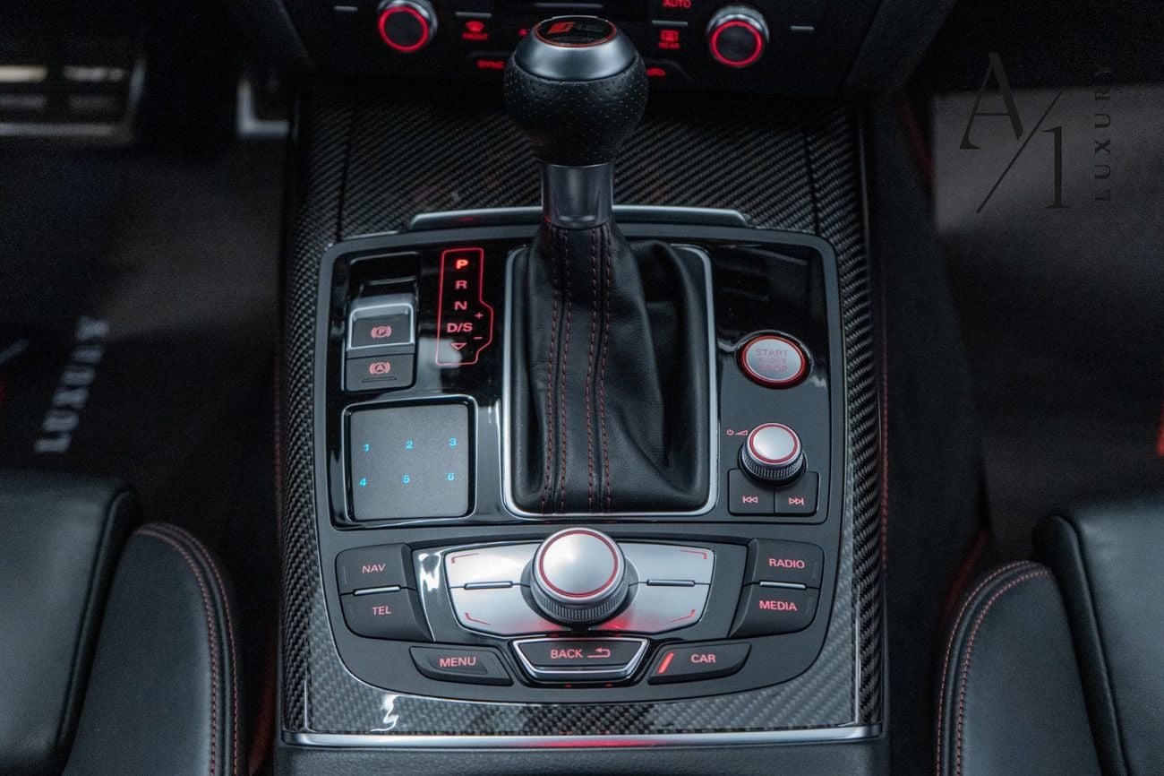 أودي RS6 STD