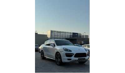 Porsche Cayenne GTS Gts