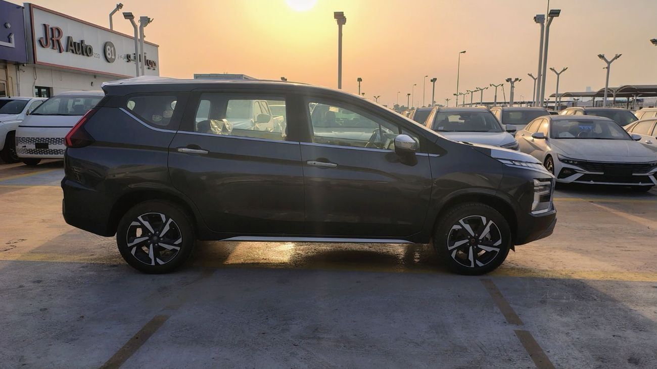Mitsubishi Xpander MID OPTIONS