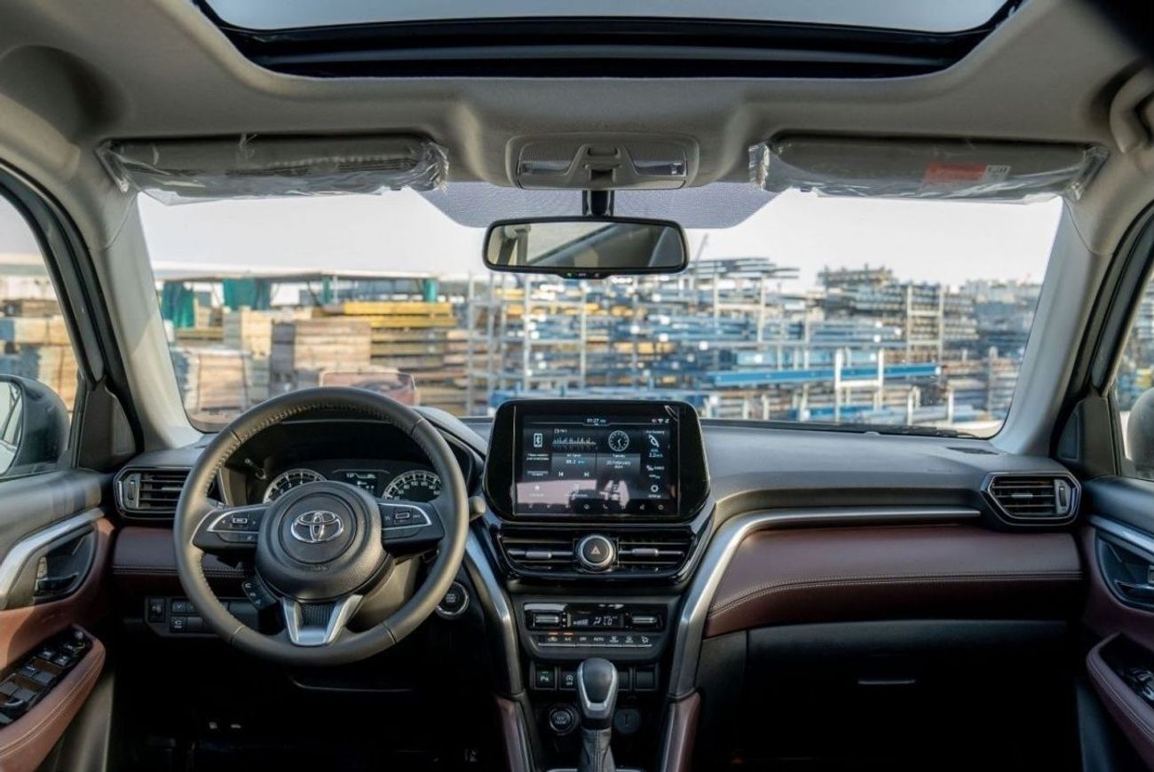 Toyota Urban Cruiser 2023 Toyota Urban Cruiser 1.5 GLX - Metallic Silver & Pearl Black Roof inside Ivory | Export Only