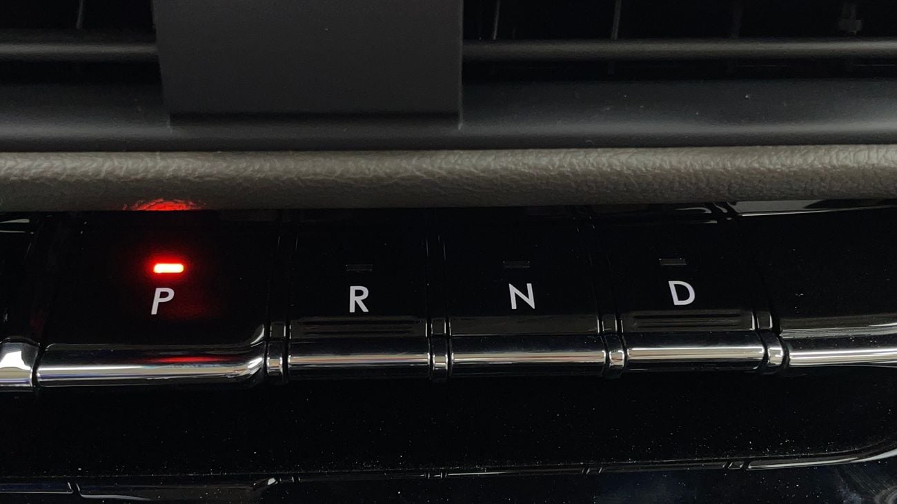 Lincoln Corsair Std 2.0L 2023 STD | AED 1577/Month | 0 DP | 30 Day Return | Warranty | Service History