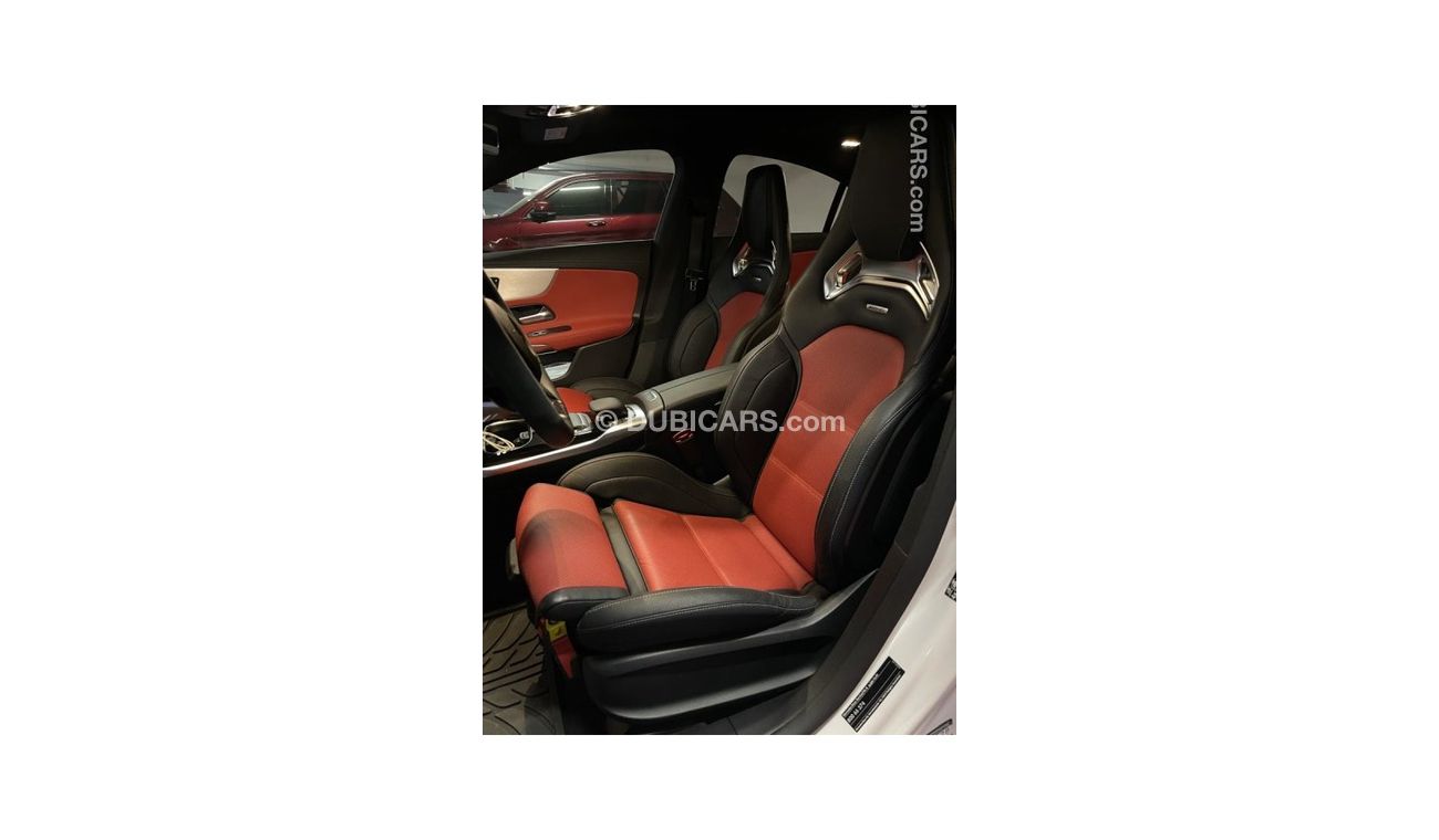 Mercedes-Benz CLA 35 AMG 2.4l