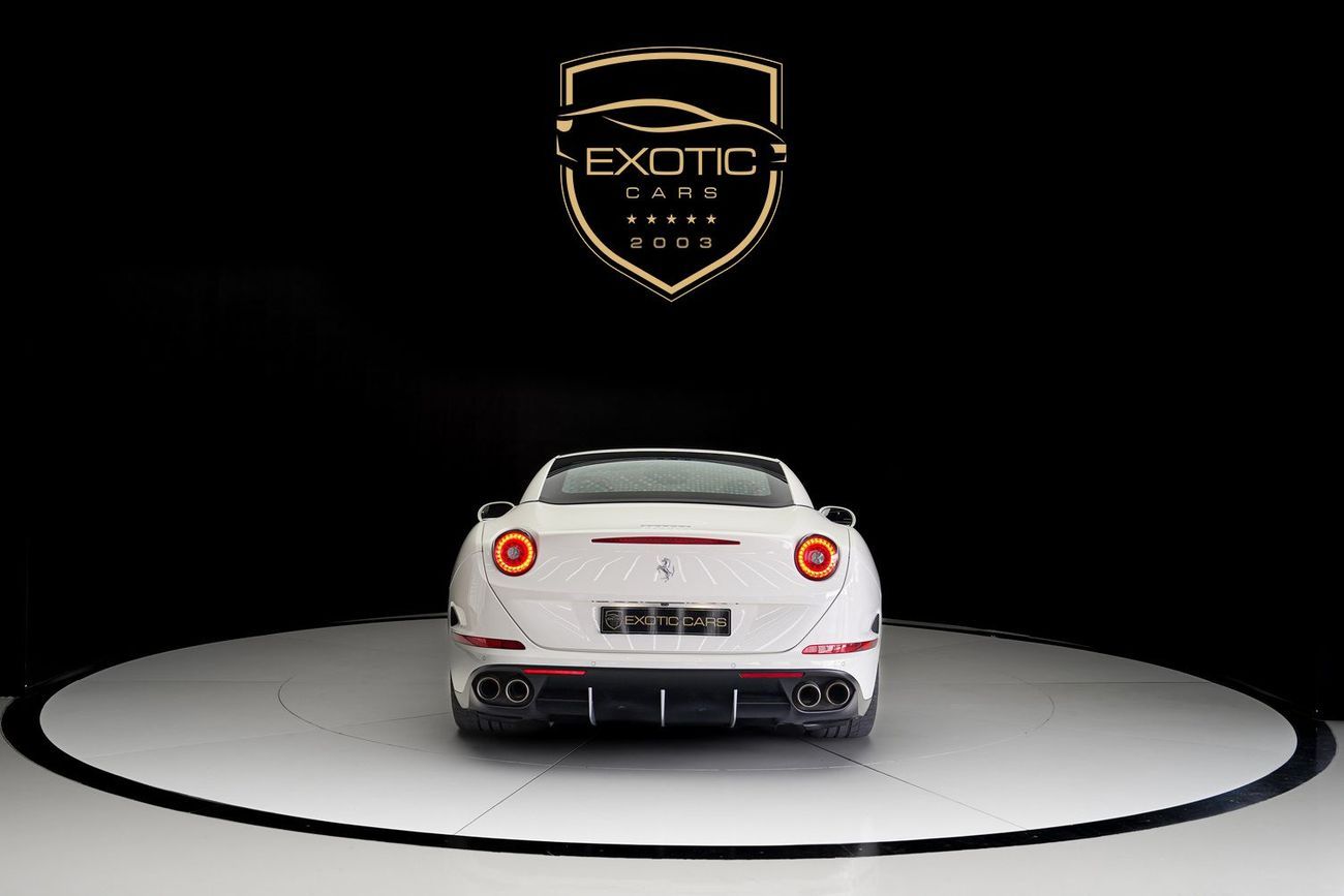 Ferrari California T Std 3.9L (553 HP)