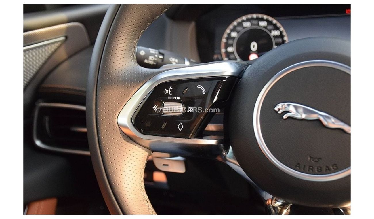 Jaguar XE (P250) R-Dynamic