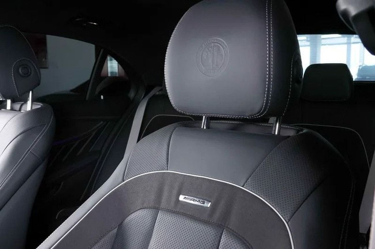 Mercedes-Benz E 63 S AMG Std 4.0L