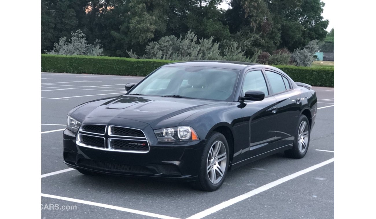 Dodge Charger DODGE CHARGER MODEL 2014 GCC CAR PERFECT CONDITION INSIDE AND OUTSIDE FULL OPTION