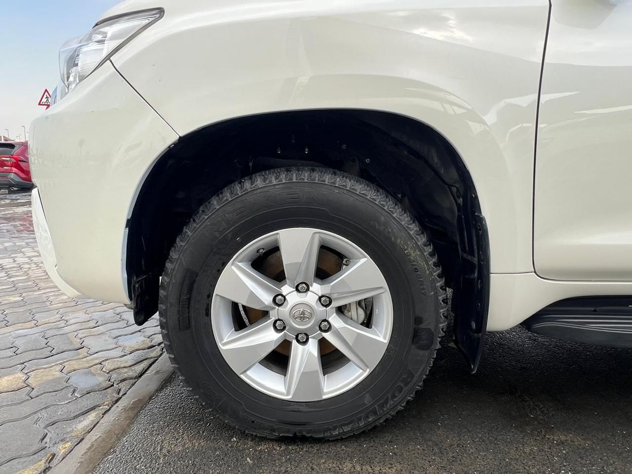 Toyota Prado TOYOTA PRADO 2021 TX-L 2.7L (271 HP)