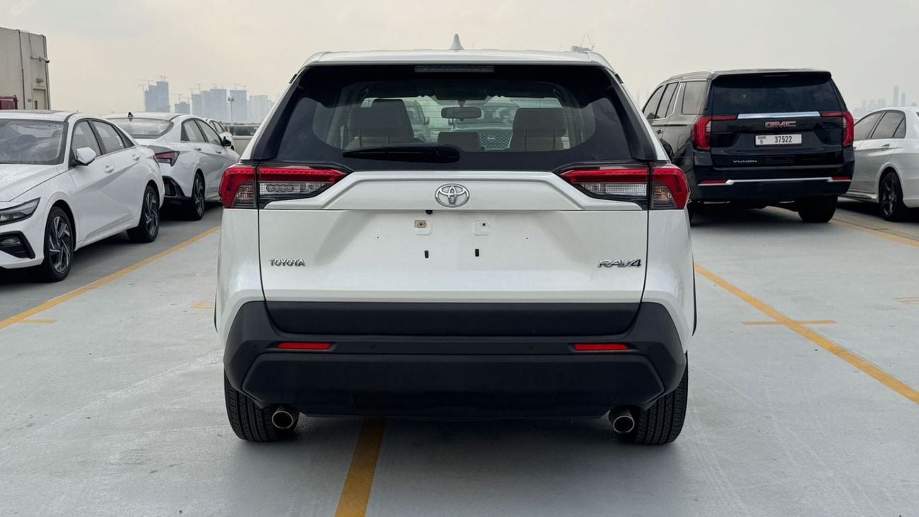 تويوتا راف ٤ 2.5L (2WD) EX