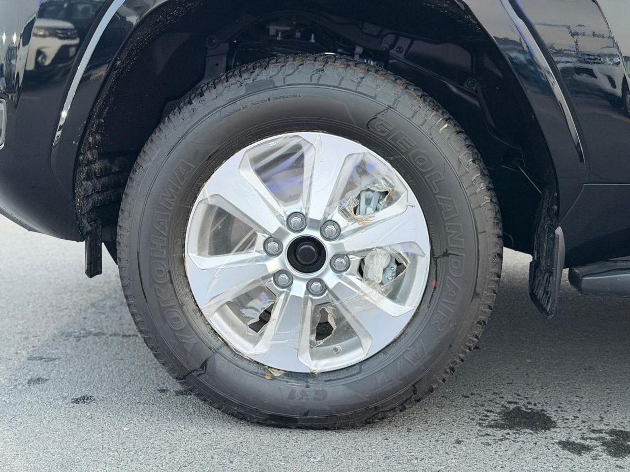 Toyota Land Cruiser 4.0L GXR V6 PETROL AUTOMATIC TRANSMISSION ( FOR RE-EXPORT ONLY )