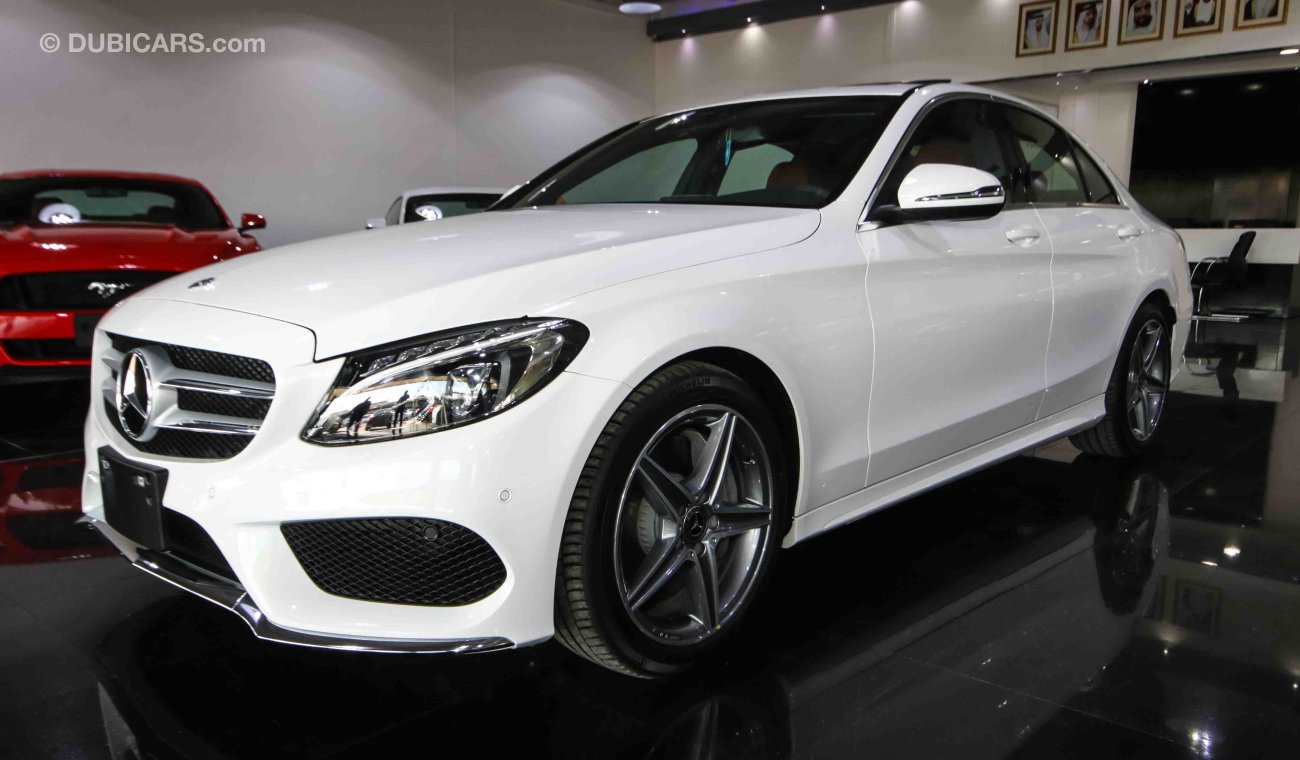 مرسيدس بنز C 250 AMG 2.0L V4 Turbo 211 hp with 2 Yrs or 60000 km Dealer Warranty