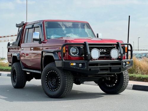 تويوتا لاند كروزر بيك آب The 2017 Toyota Land Cruiser Pickup (70 Series) is a rugged, utilitarian 4WD vehicle, available in s