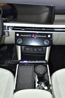 هيونداي توسون EXCELLENT DEAL for our Hyundai Tucson 1.6L Turbo ( 2025 Model ) in White Color European Specs