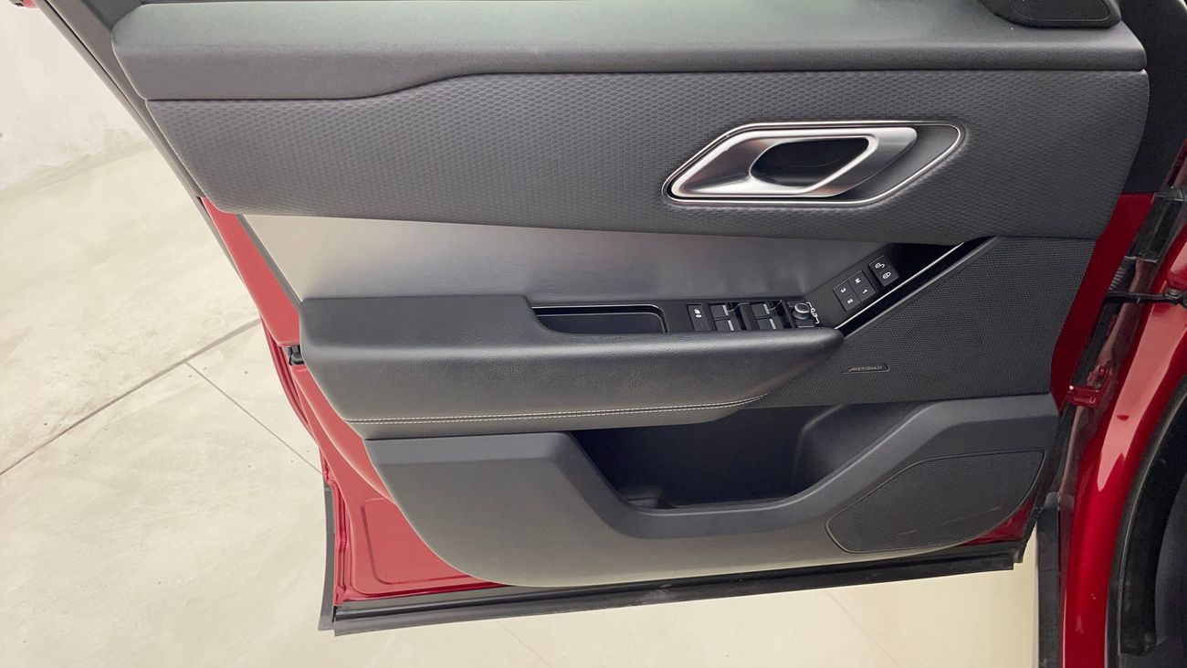 لاند روفر رينج روفر فيلار P250 2 | بدون دفعة مقدمة | اختبار القيادة في المنزل