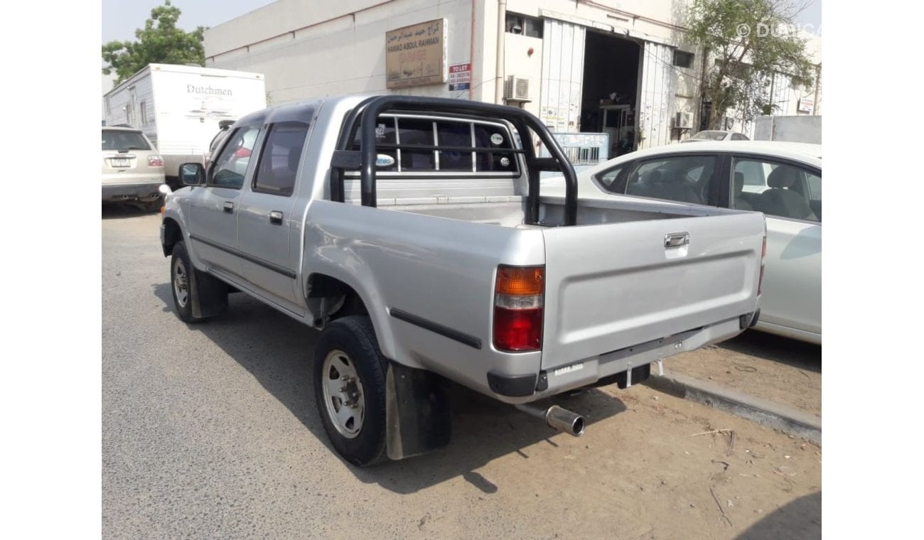 Toyota Hilux Hilux RIGHT HAND DRIVE (Stock no PM 694 )