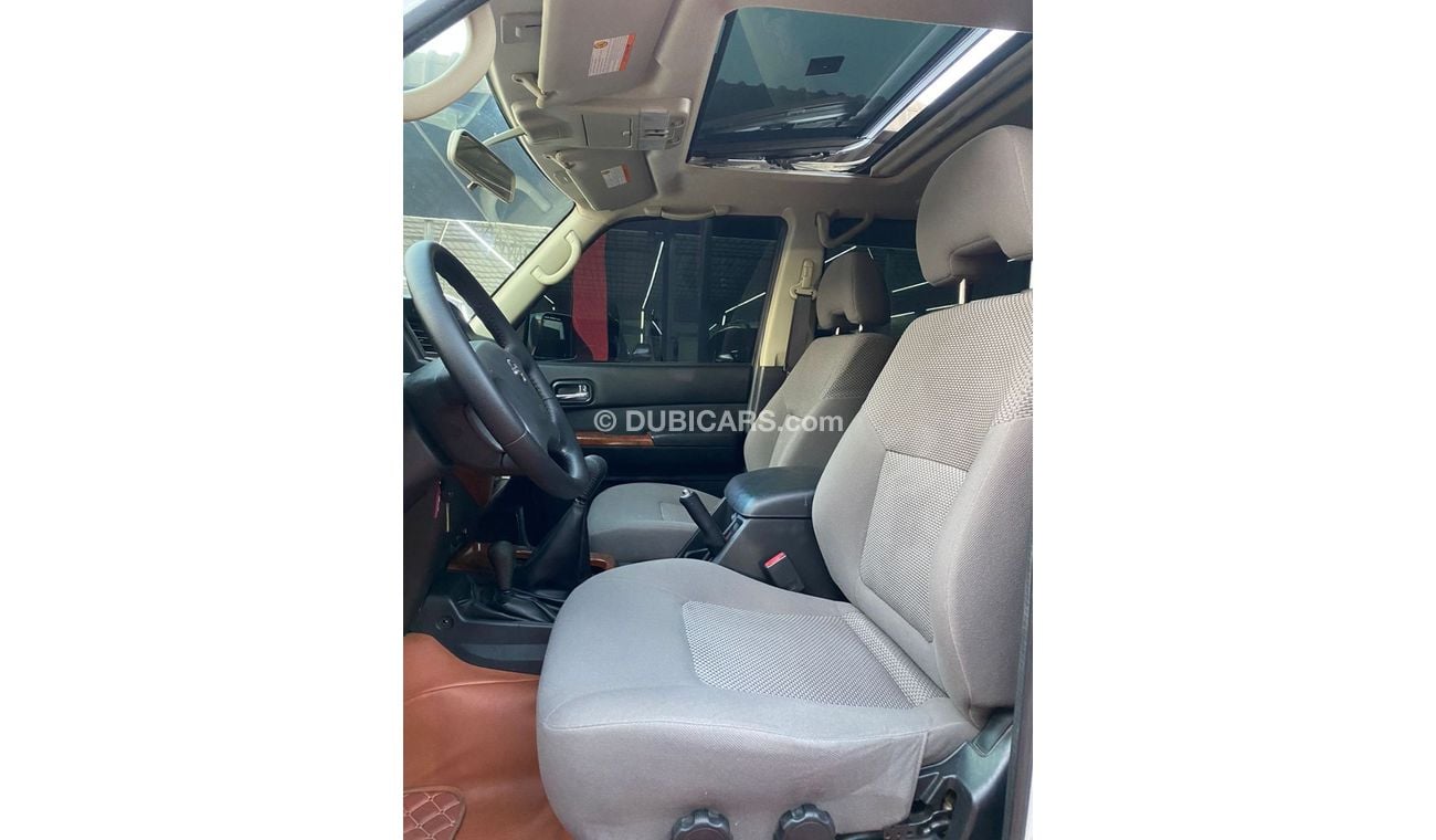 نيسان باترول سفاري