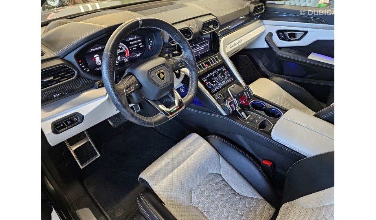 لمبرجيني اوروس Lamborghini Urus 2020/ 30,000KM /GCC/3 years warranty 60,000KM