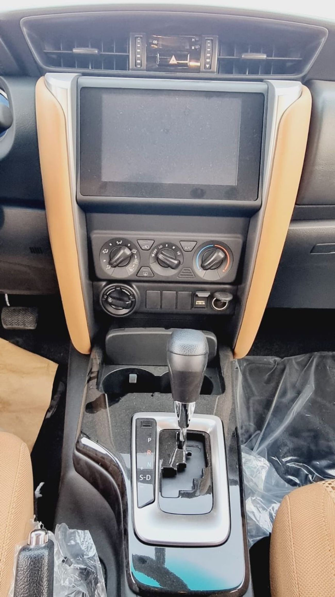 Toyota Fortuner TOYOTA FORTUNER 2.4L DIESEL 4X4 MY 2025