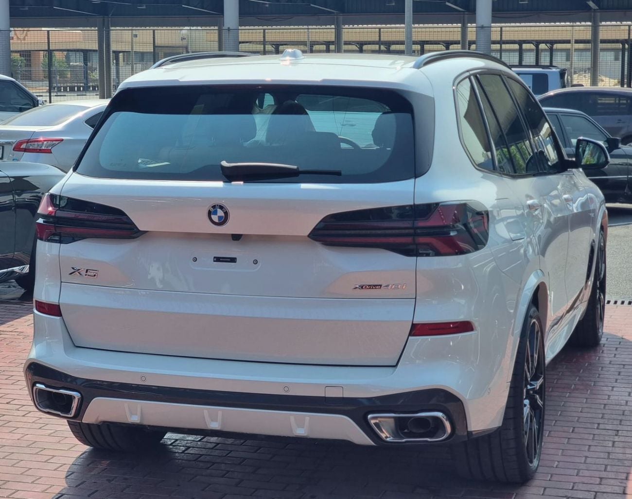 BMW X5 xDrive40i Luxury M Sport Package 3.0L xDrive 40i M Sport Under Warranty & Service 2025 GCC