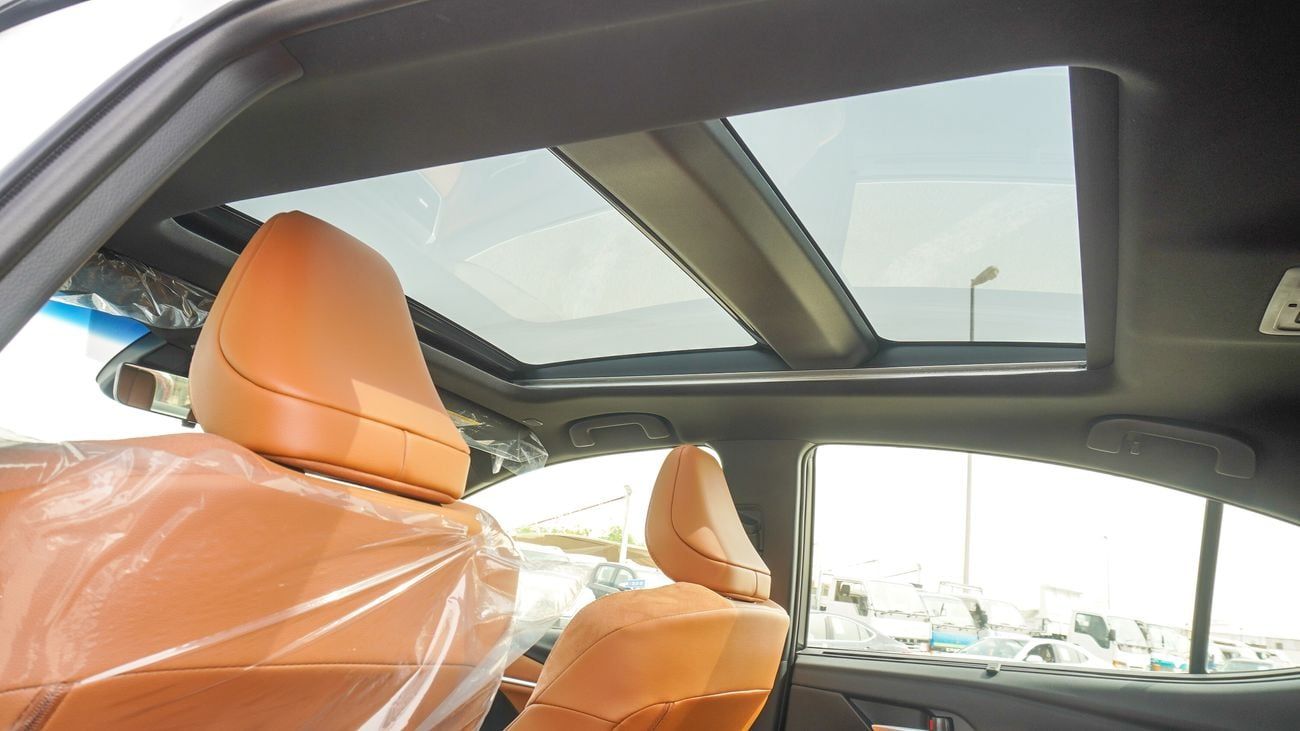 تويوتا كامري LIMITED 2.5L HEV HYBRID