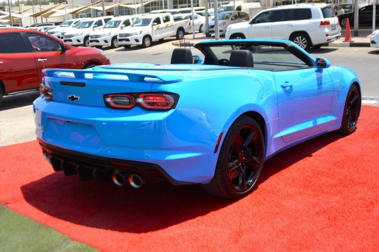 شيفروليه كامارو SS 6.2L Convertible READY TO USE  -- 6.2L CONVERTIBLE *RARE ATTRACTIVE COLOR