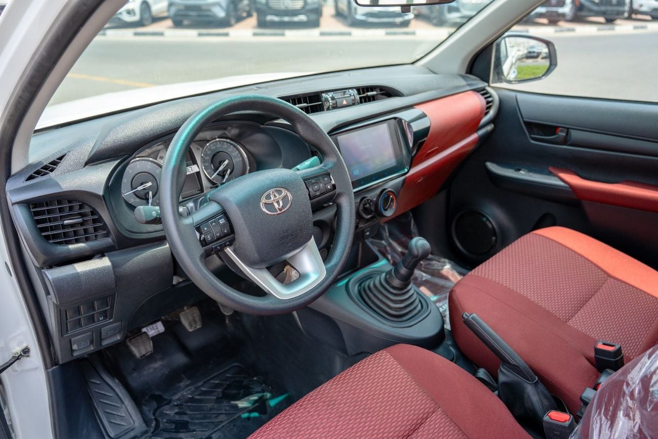 تويوتا هيلوكس Toyota Hilux 2025 2.7L *Petrol