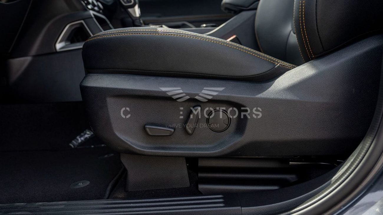 فورد رانجر WILDTRAK 2.0T Diesel - Automatic . Pick Up Truck . Four Wheel Drive . 5 Seats . 4 Doors . Meteor Gre