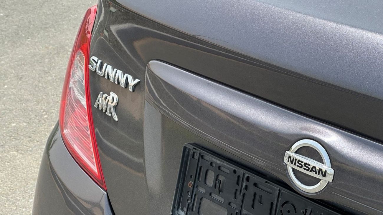 نيسان صني 2020 Full Service History GCC 1.5L Low Mileage