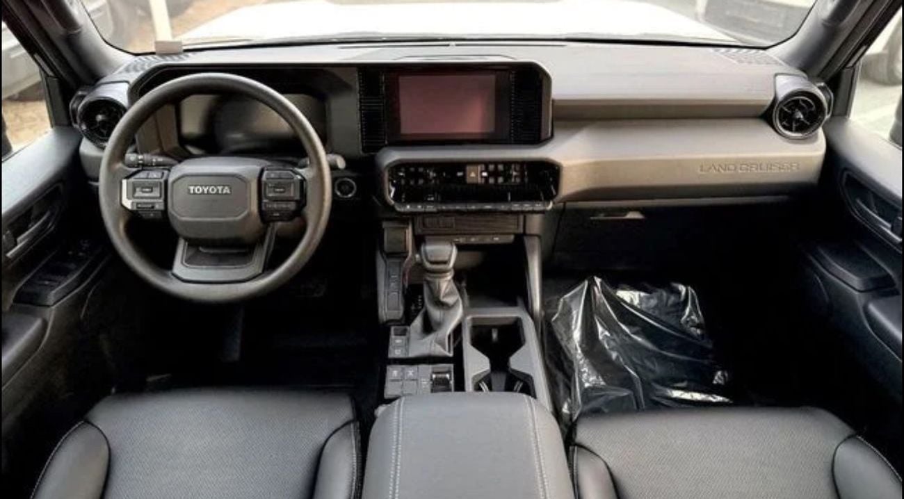 تويوتا برادو Toyota Prado 2025 production year, 2,4 petrol. 281 h/p . Leather seats , display
