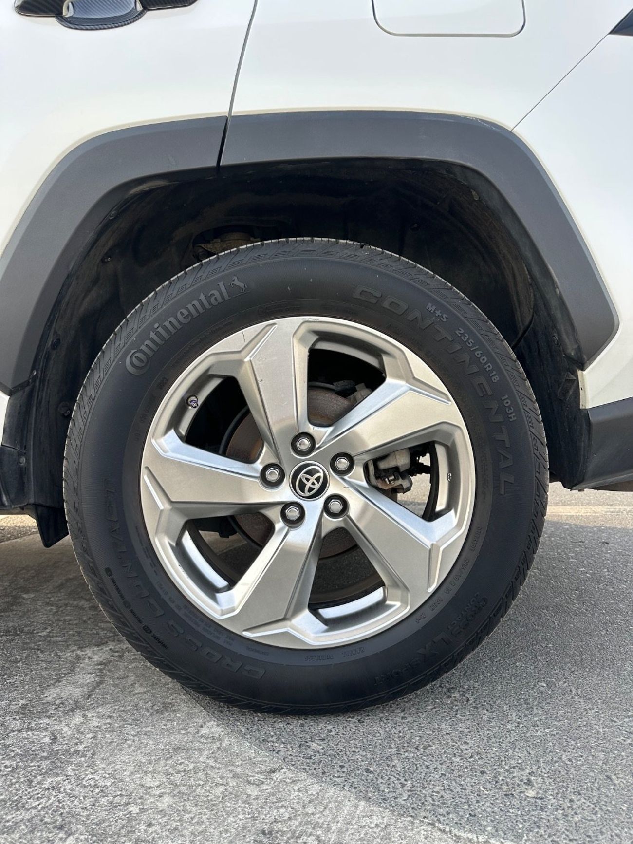 Toyota RAV4 Premium 360 camera, leather, push start