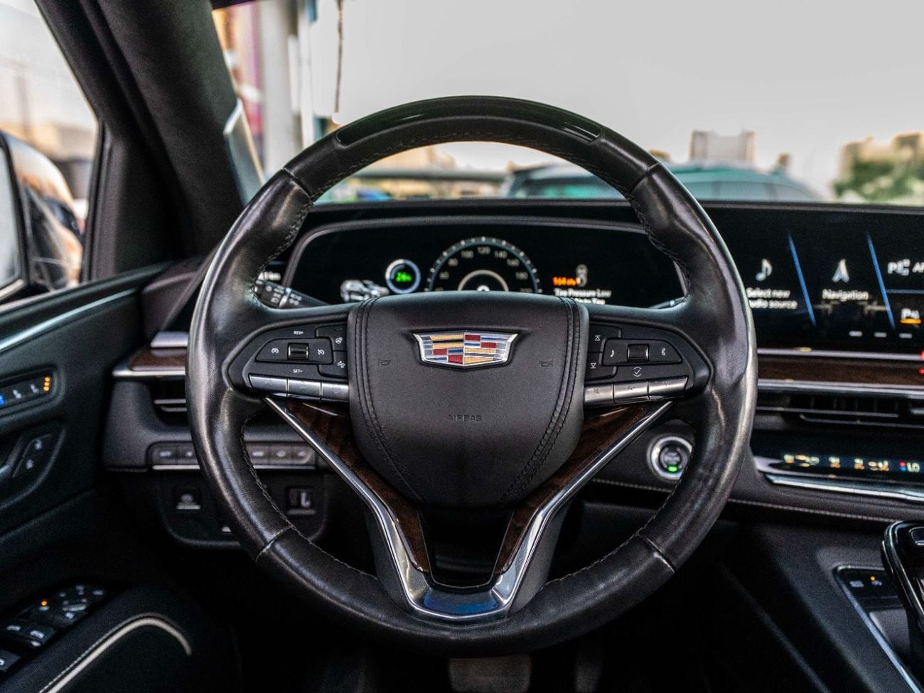 كاديلاك إسكالاد Escalade-V 6.2L