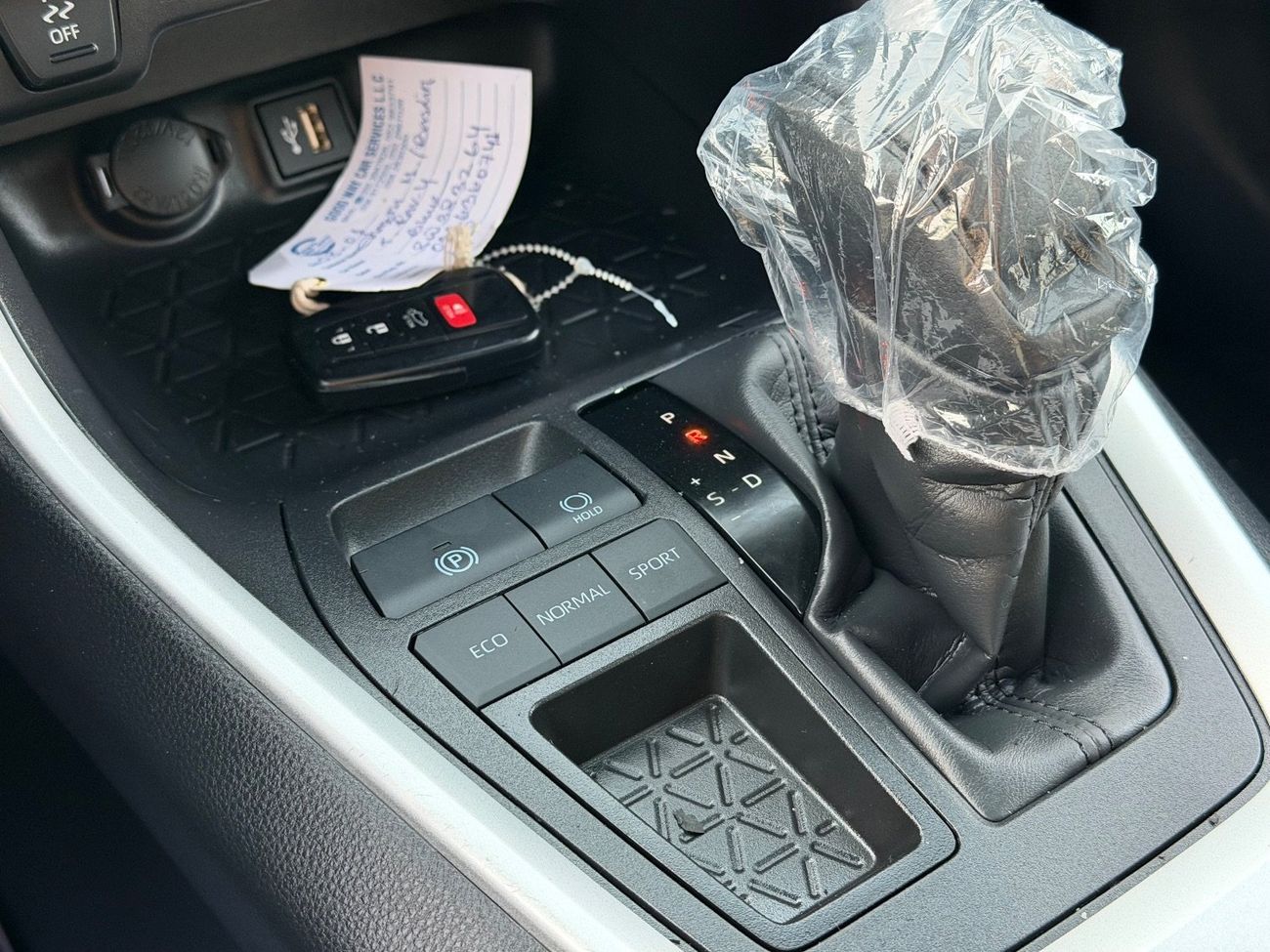 Toyota RAV4 2025 TOYOTA RAV4 XLE XP FULL OPTIONS IMPORTED FROM USA