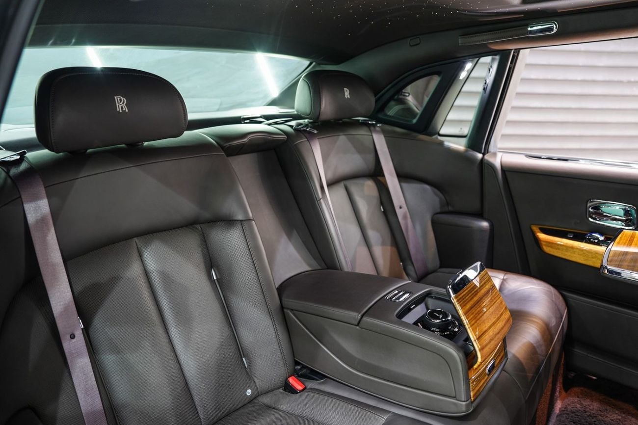Rolls Royce Phantom SWB 2022 Rolls Royce Phantom, Rear-Seat Entertainment, Starlight Headliner, Dealer Extended Warranty!