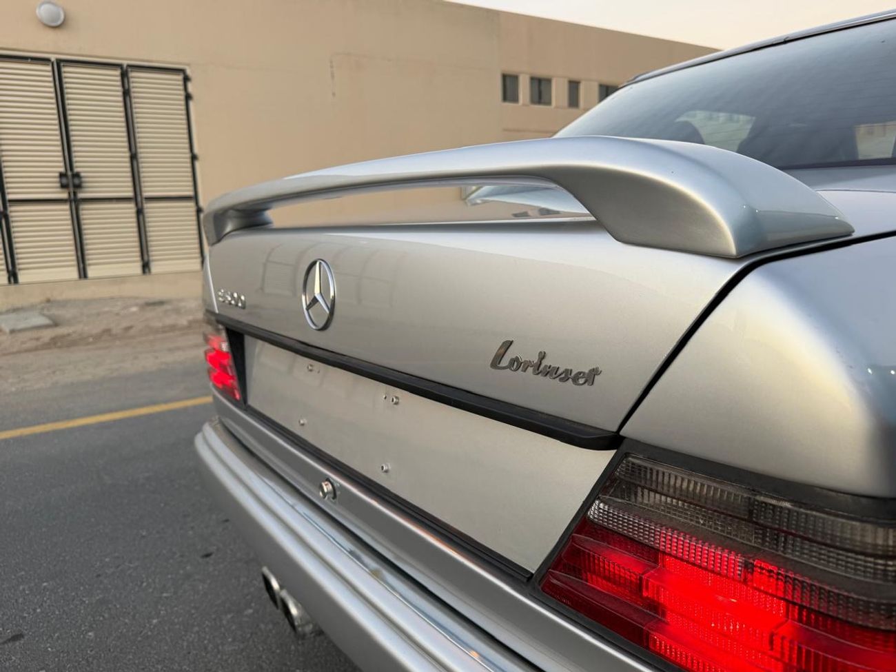 مرسيدس بنز E 500 Lorinser
