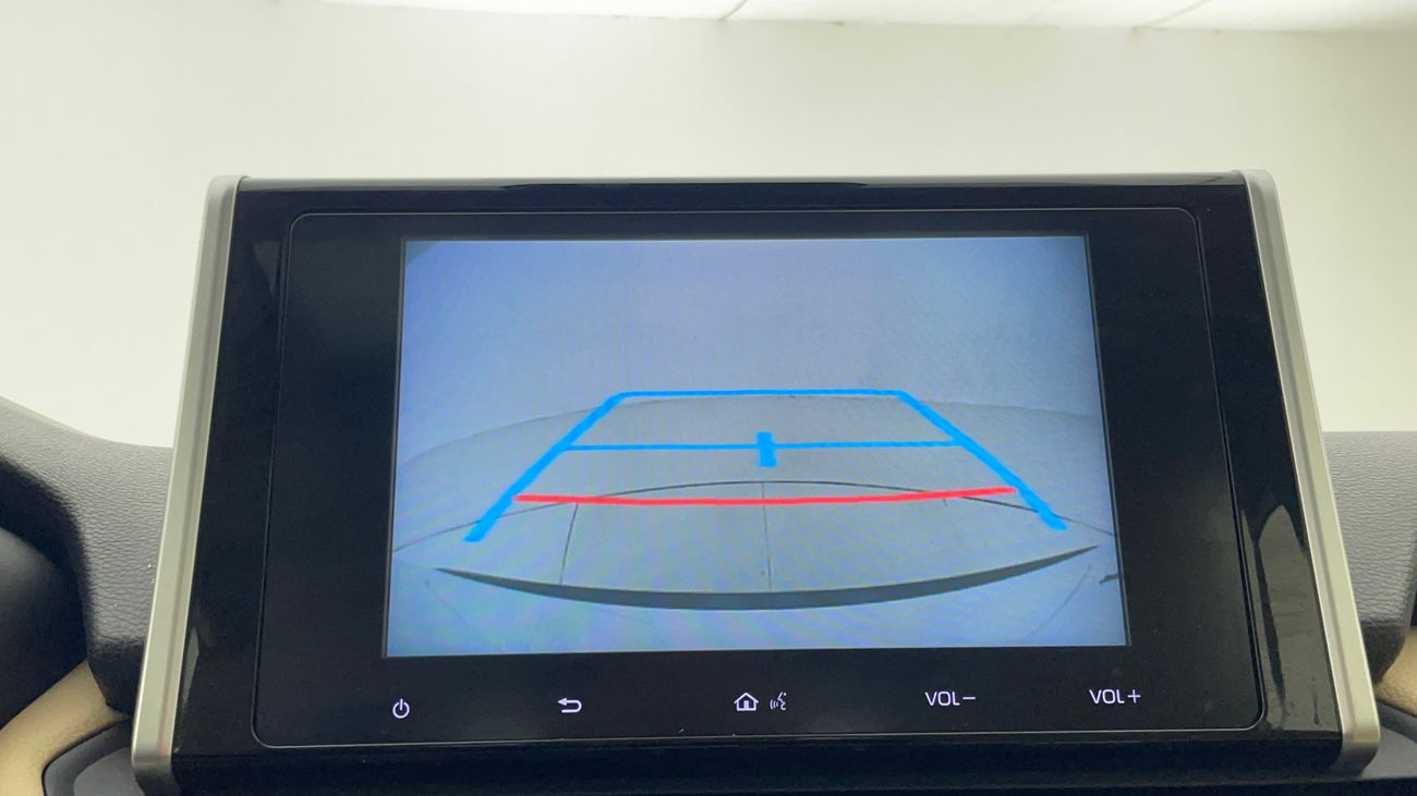 تويوتا راف ٤ VXR HEV 2.5 | بدون دفعة مقدمة | اختبار القيادة في المنزل