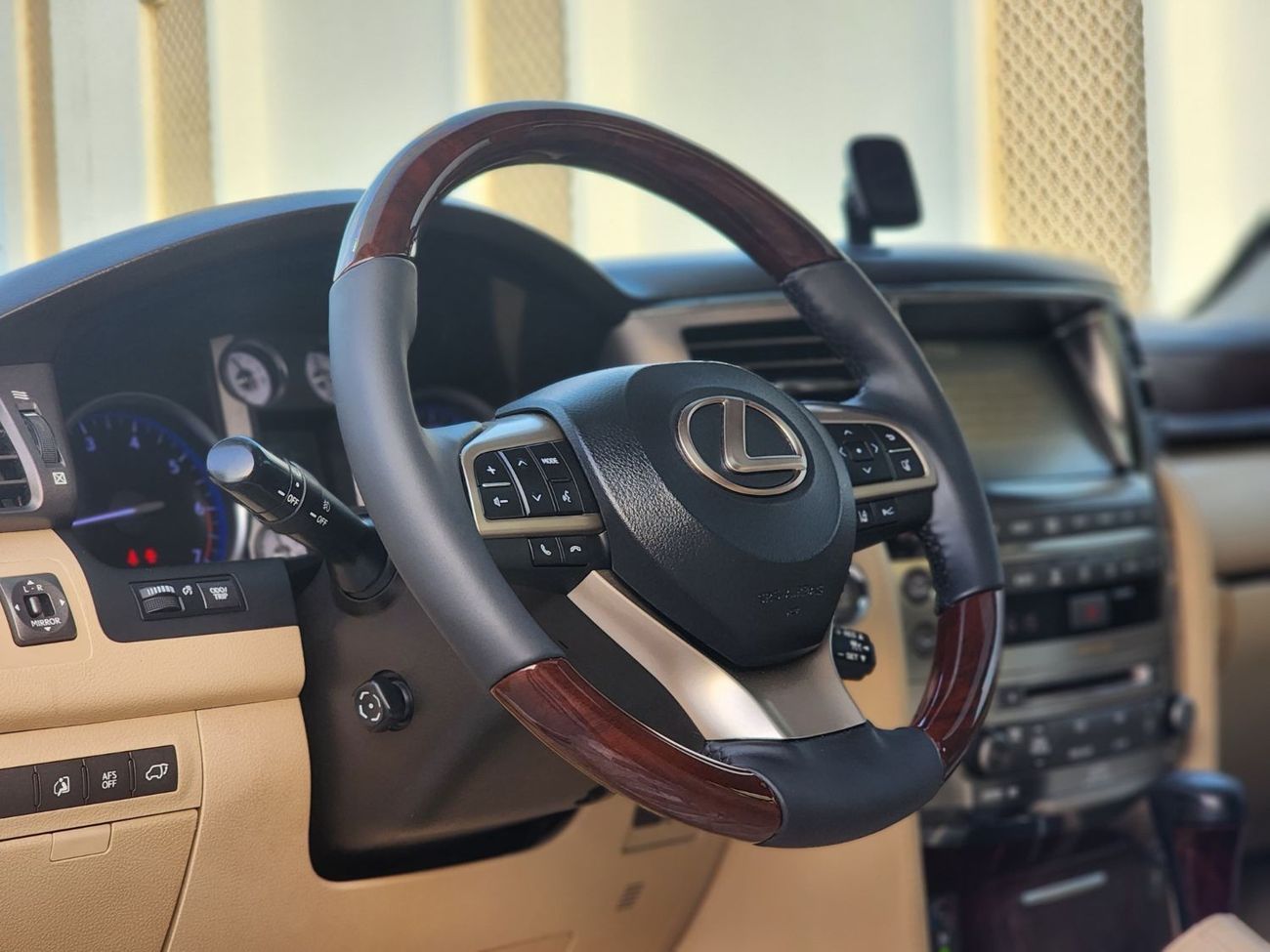 لكزس LX 570 upgrade to 2021