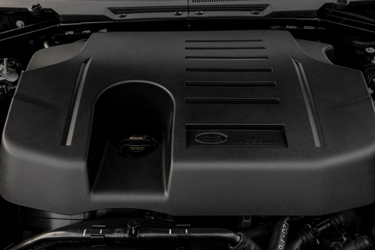 Land Rover Defender Defender 130 P400 | 4,602 P.M | 0% Downpayment | DEFENDER SE P400 1130 | WARRANTY! | Ramadan Offer!