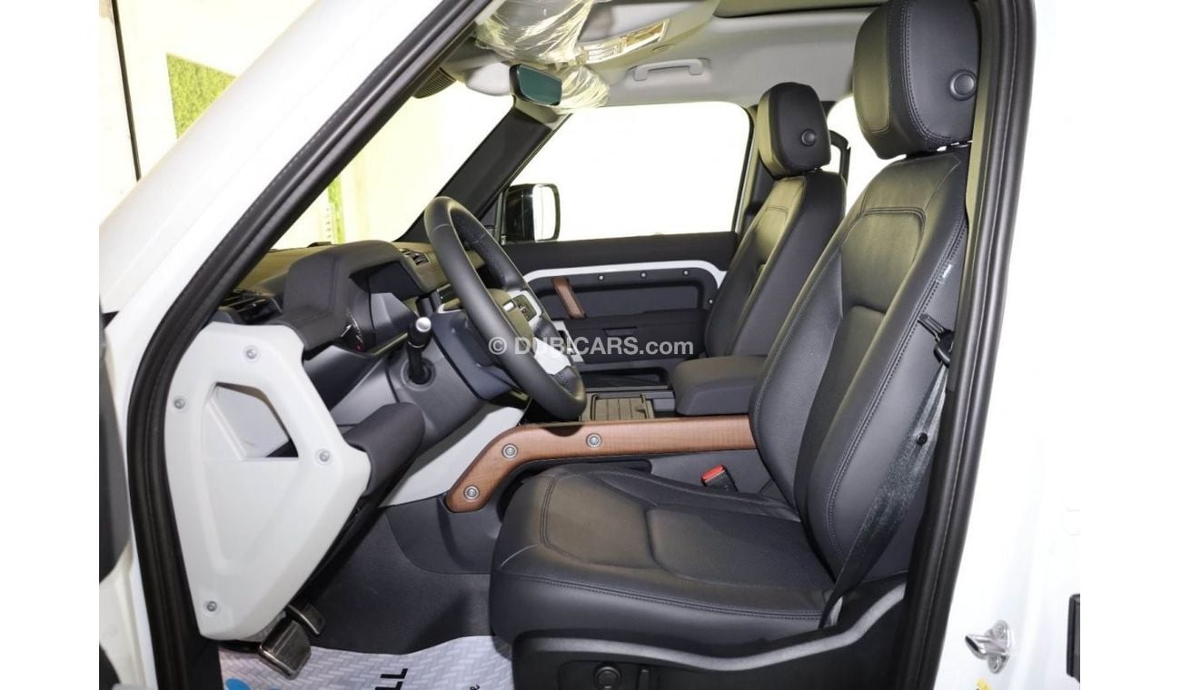 لاند روفر ديفندر 110 SE P300 | 5Yrs Warranty and Service PKG | GCC