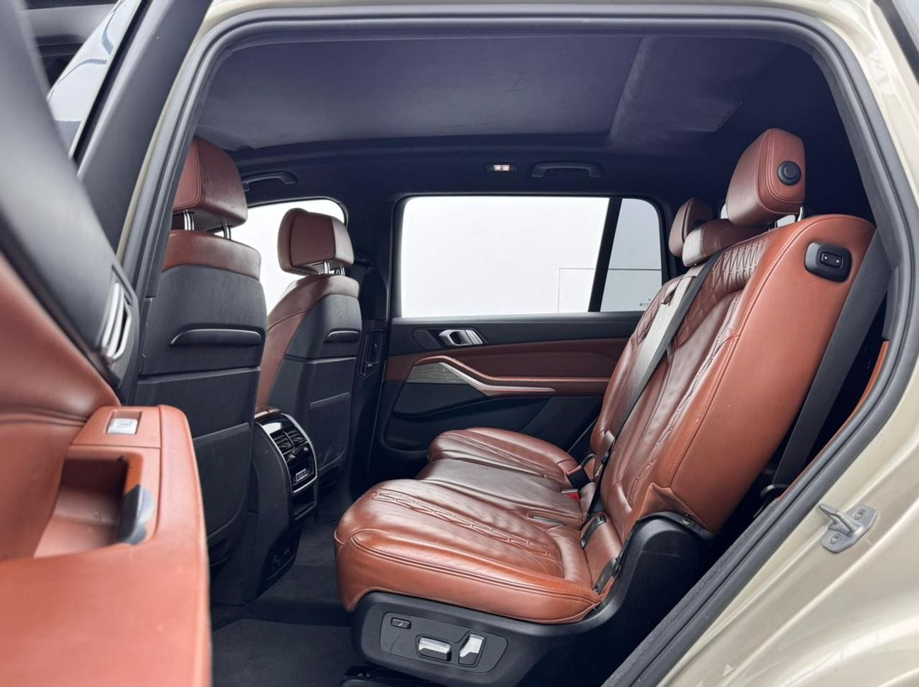 BMW X7 40i M SPORT 2019 BMW X7 xDrive40i M-Sport, BMW Service History, 1 Year Warranty, Excellent Condition